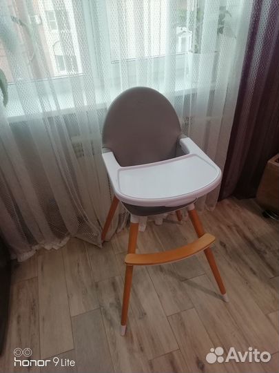 Детское кресло для кормления kinderkraft