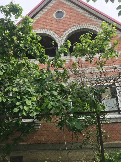 Дом 184,7 м² на участке 15 сот.