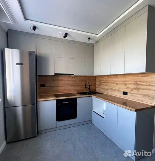 Кухня из шпона с подсветкой на заказ