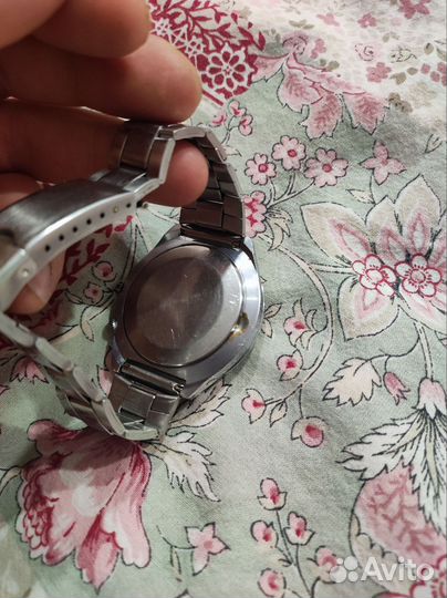 Часы ракета