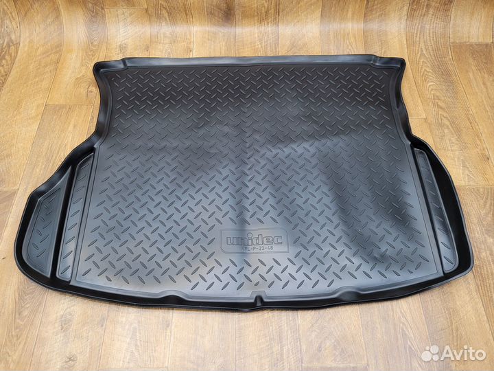 Коврик в багажник Ford Escape I (2000-2007)