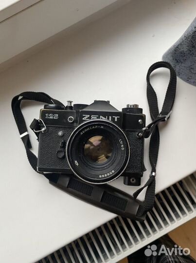 Плёночный фотоаппарат Zenit
