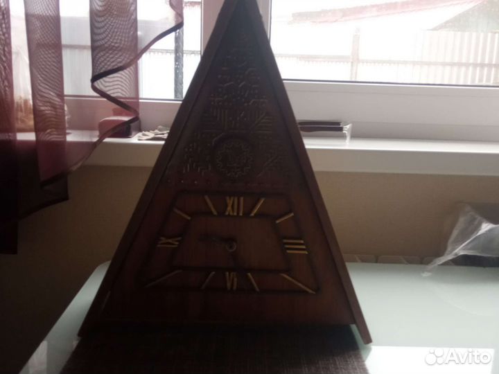 Часы с кукушкой СССР