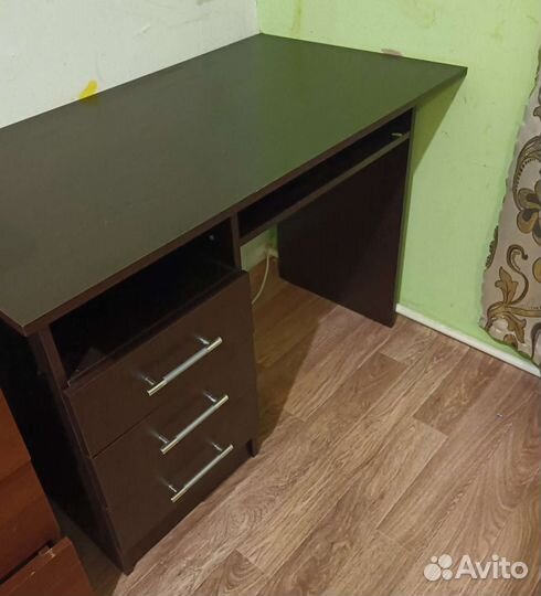 Письменный стол школьный бу