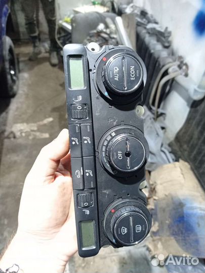 Блок управления климат-контролем Volkswagen