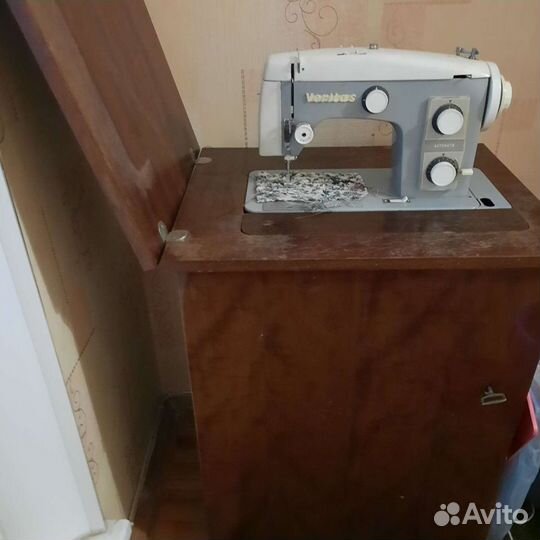 Швейная машина Veritas