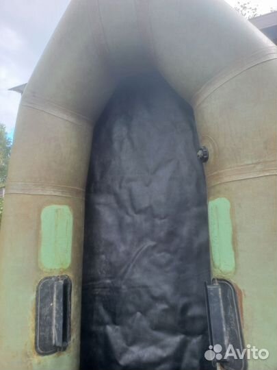 Лодка резиновая