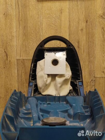 Пылесос LG V-4060CT