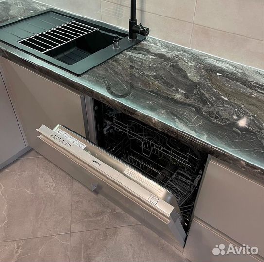 Кухня на заказ «Рокей»