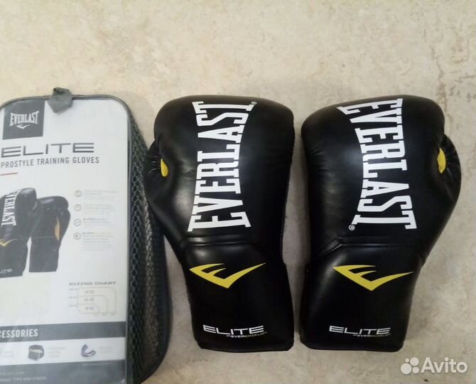 Боксерские перчатки everlast 8