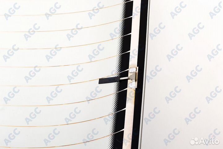 Заднее стекло ваз 2111