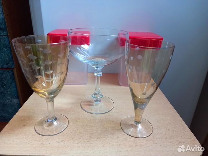 Стопки, фужеры и тп