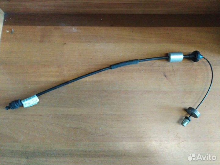 Трос сцепления Renault Clio 2001 - 2005