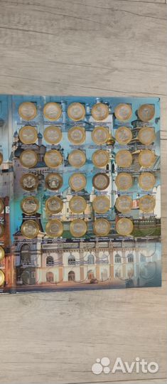 Альбом памятные биметаллические монеты России