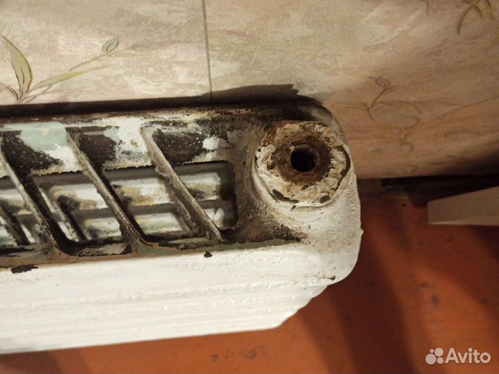 Батарея чугунная бу