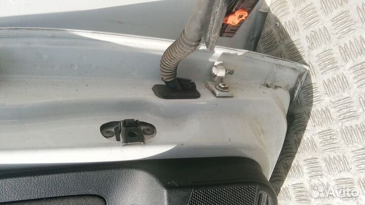 Дверь передняя левая volkswagen polo 5 6R 3-9 дней