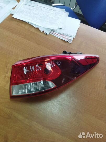 Фонарь правый Kia Rio 17-20г