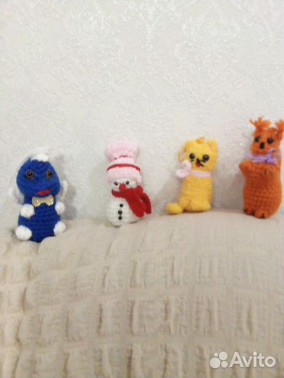 Вязаные елочные игрушки