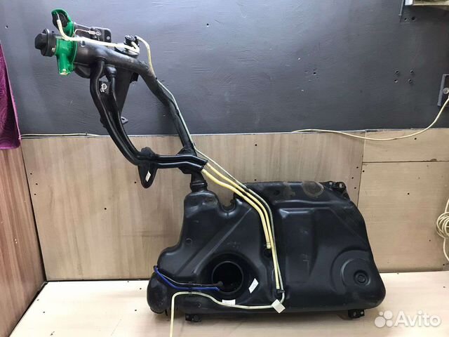 Бензобак Skoda Fabia 1