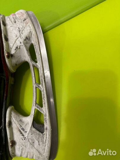 Коньки хоккейные bauer vapor x800