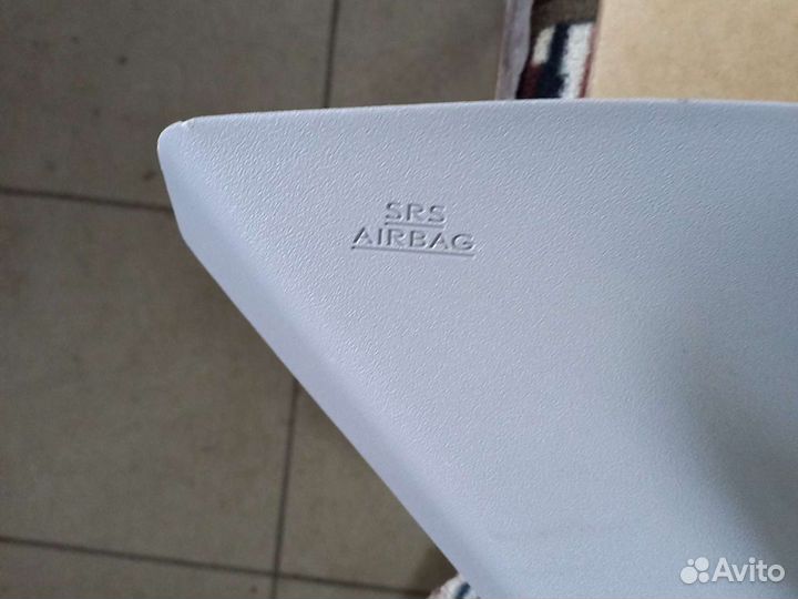 Обшивка багажника Lexus RX правая,2015-2019г