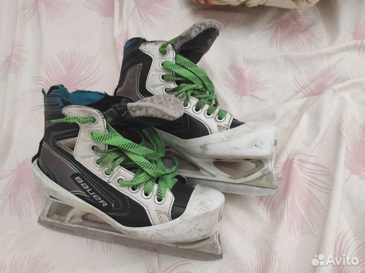 Хоккейные коньки bauer
