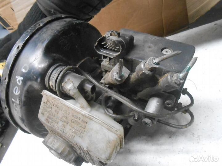 Усилитель тормозов вакуумный seat Toledo