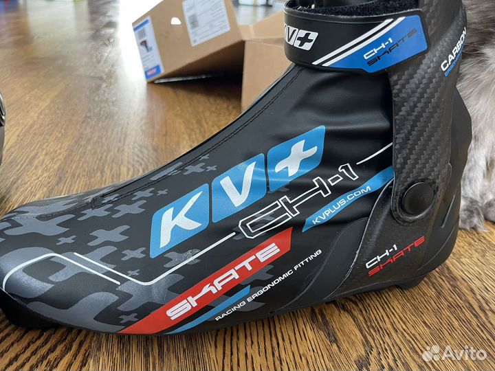 Лыжные ботинки kv+, конек размер 43-44 новые