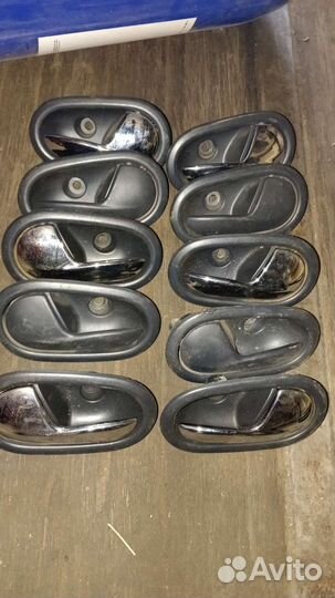 Внутренние ручки дверей Renault Logan 2