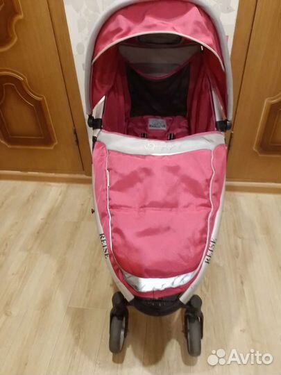 Коляска прогулочная для девочки