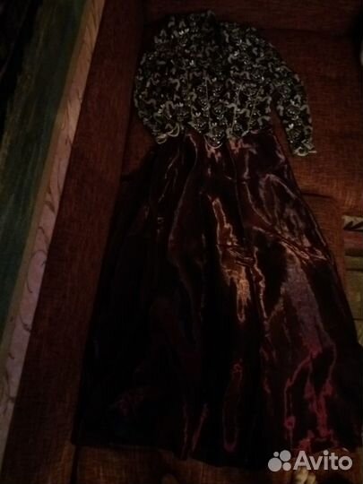 Шикарное вечернее платье новое