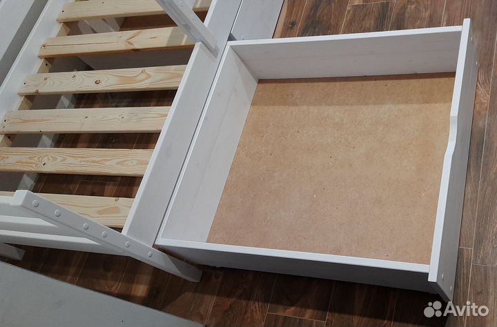 Ящики для детской кровати