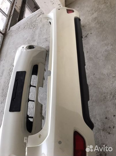 Бампер задний на Ниссан Патрол Y62