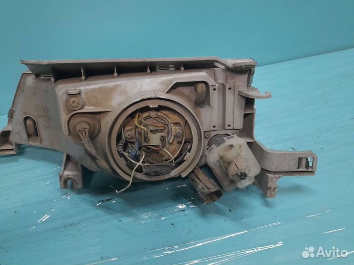 Правая фара Daewoo Nexia