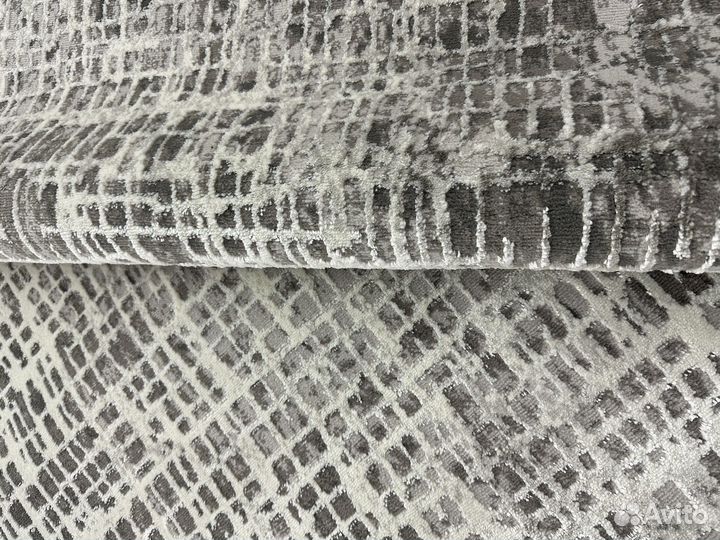 Ковер новый 2х4 современный