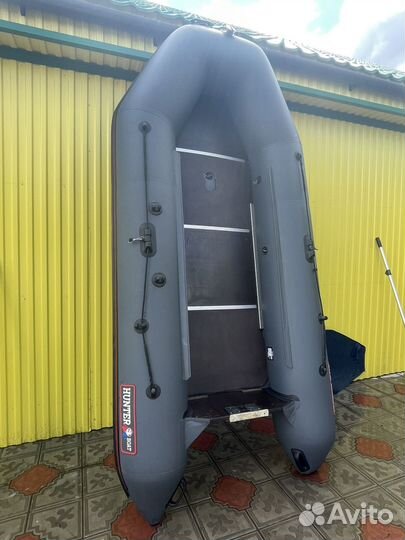 Надувная лодка пвх Hunter boat 320 см