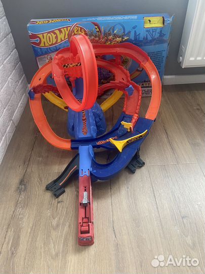 Hot wheels трек