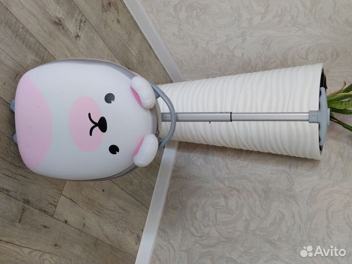 Чемодан на колесах детский