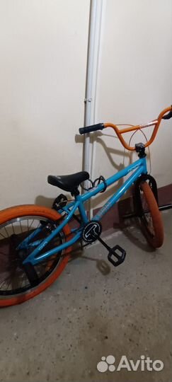 Трюковой велосипед BMX