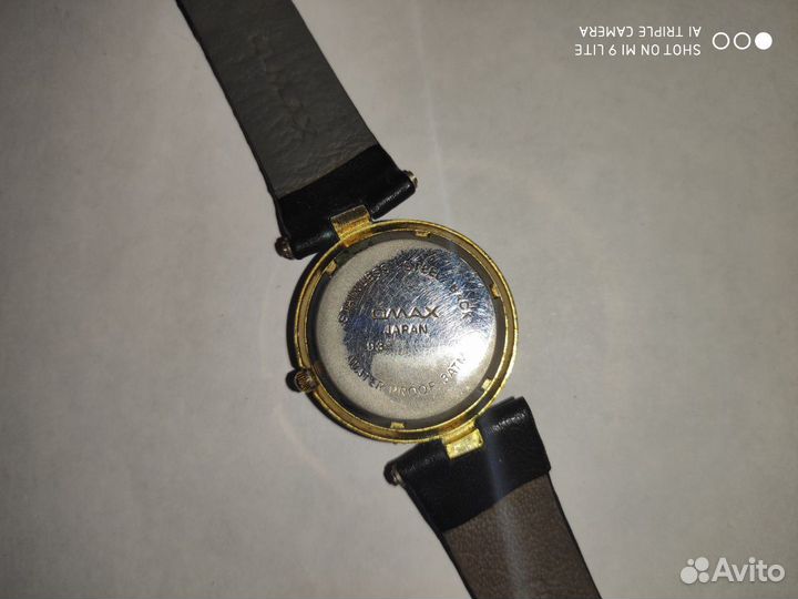 Часы кварцевые, 2 штуки