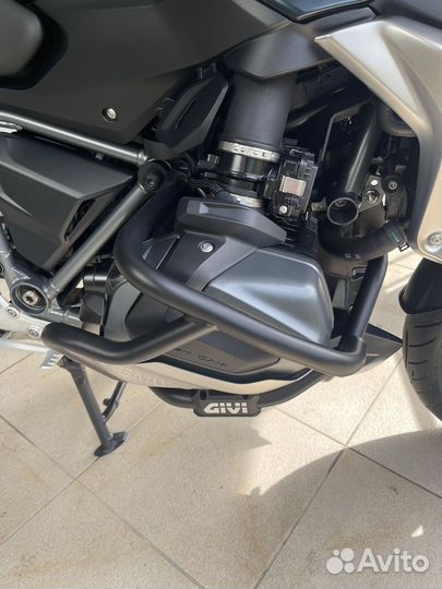 Мотоцикл BMW R1250R