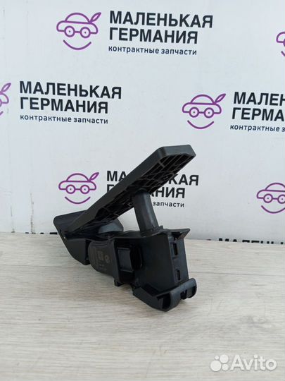 Педаль газа BMW 7 G11/G12 2017 35426871053