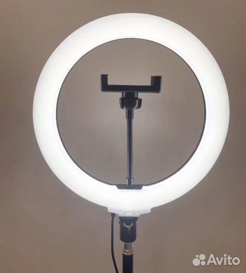 Кольцевая лампа 26 см