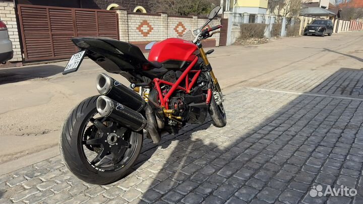 Ducati streetfighter S