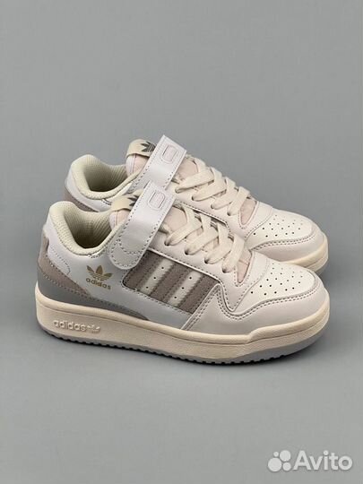 Кроссовки adidas forum low детские