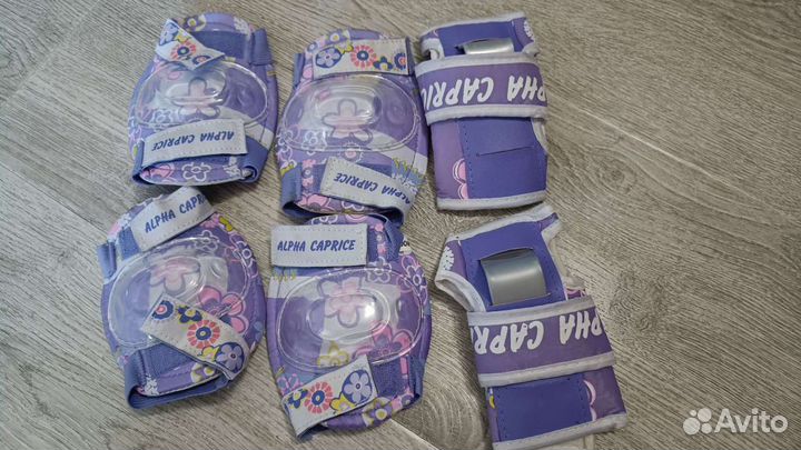 Комплект ролики, защита, шлем