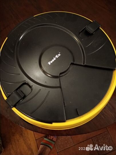 Автоматическая кормушка для кошек Feed-Ex