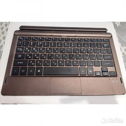 Планшет с клавиатурой Prestigio Multipad VisconteV