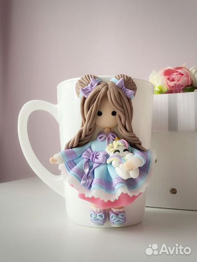 Кружка с декором из полимерной глины