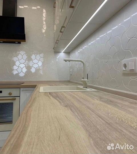 Кухня на заказ под любой размер